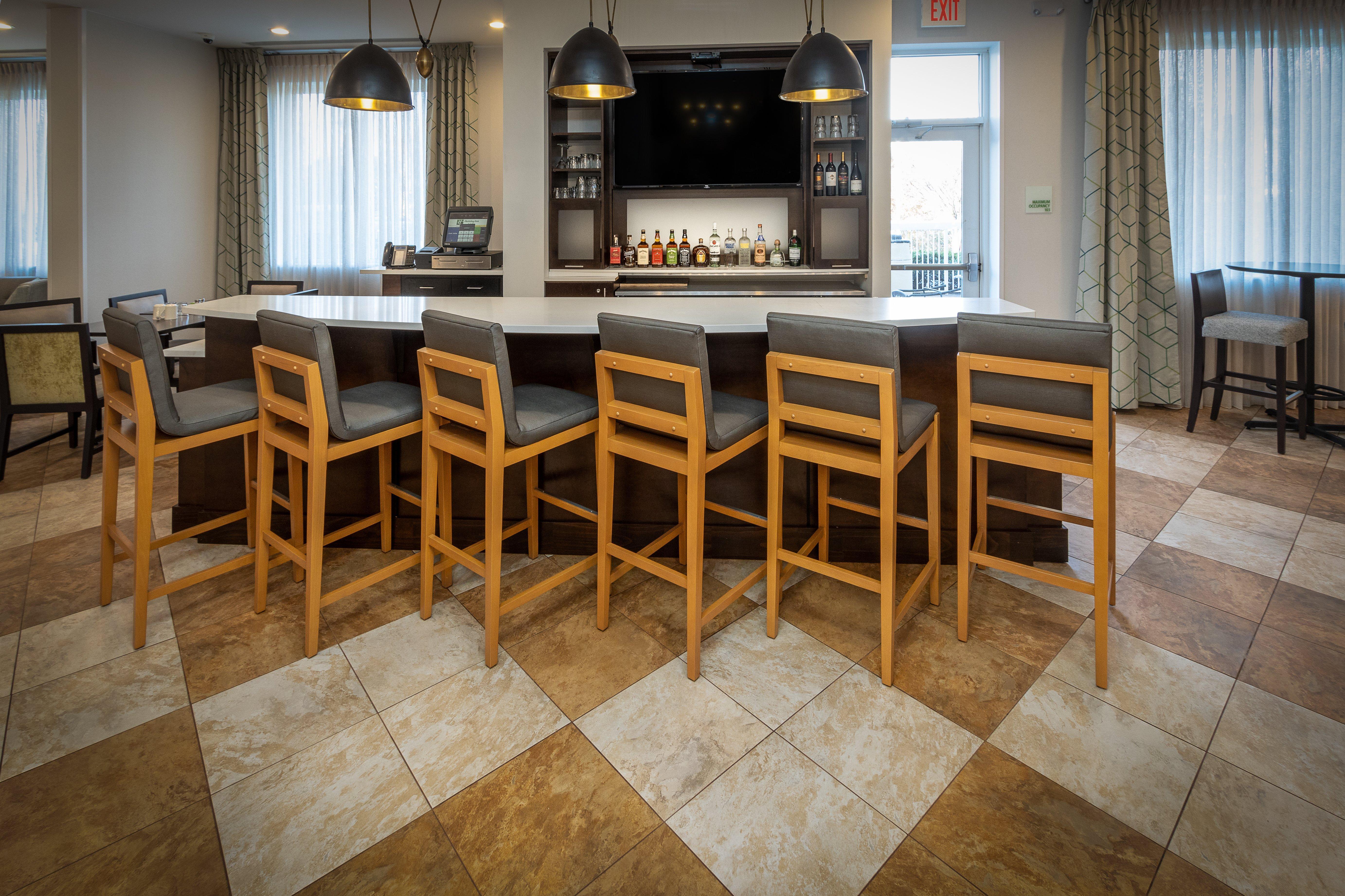 Holiday Inn Hotel & Suites Memphis-Wolfchase Galleria By Ihg Eksteriør billede