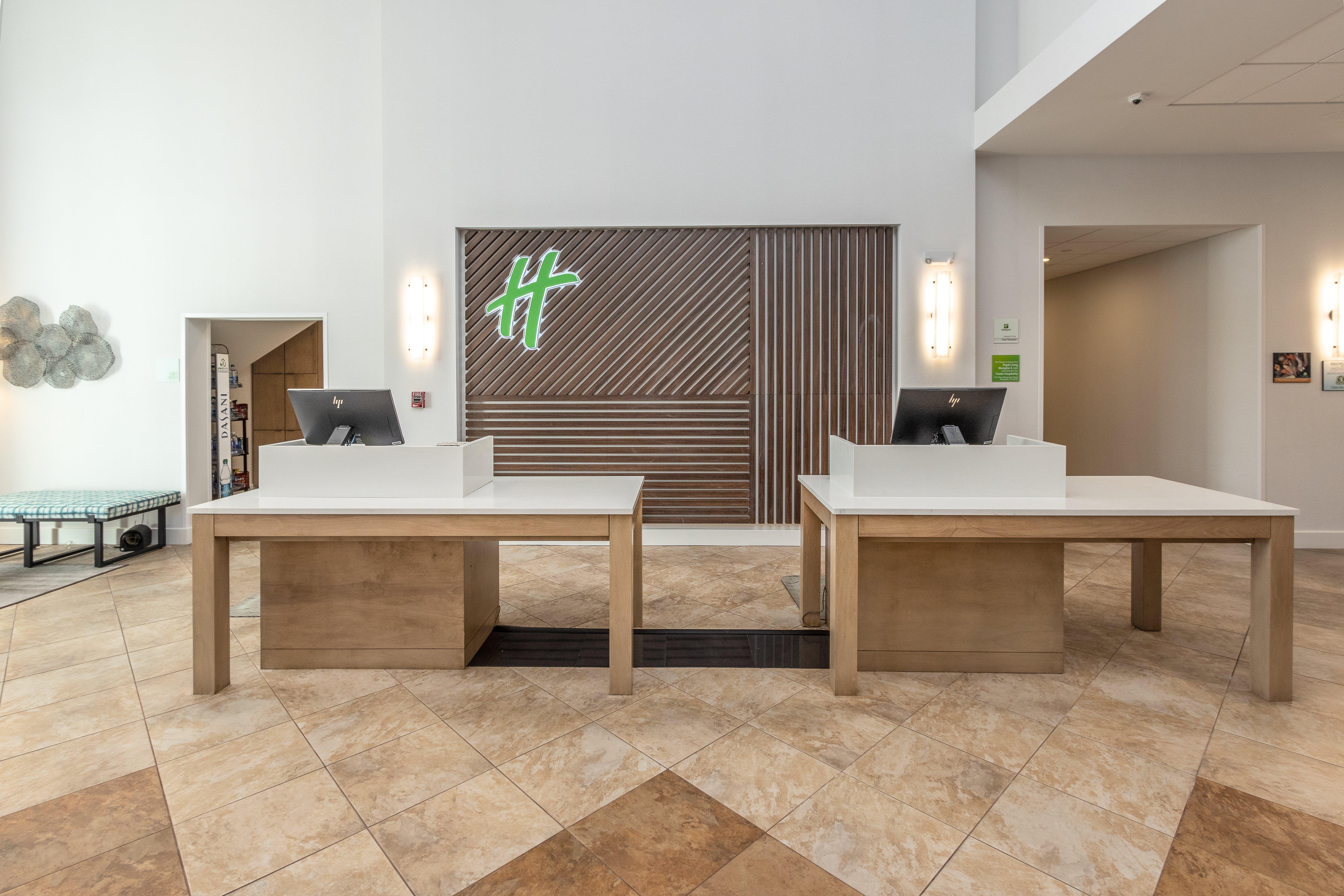 Holiday Inn Hotel & Suites Memphis-Wolfchase Galleria By Ihg Eksteriør billede