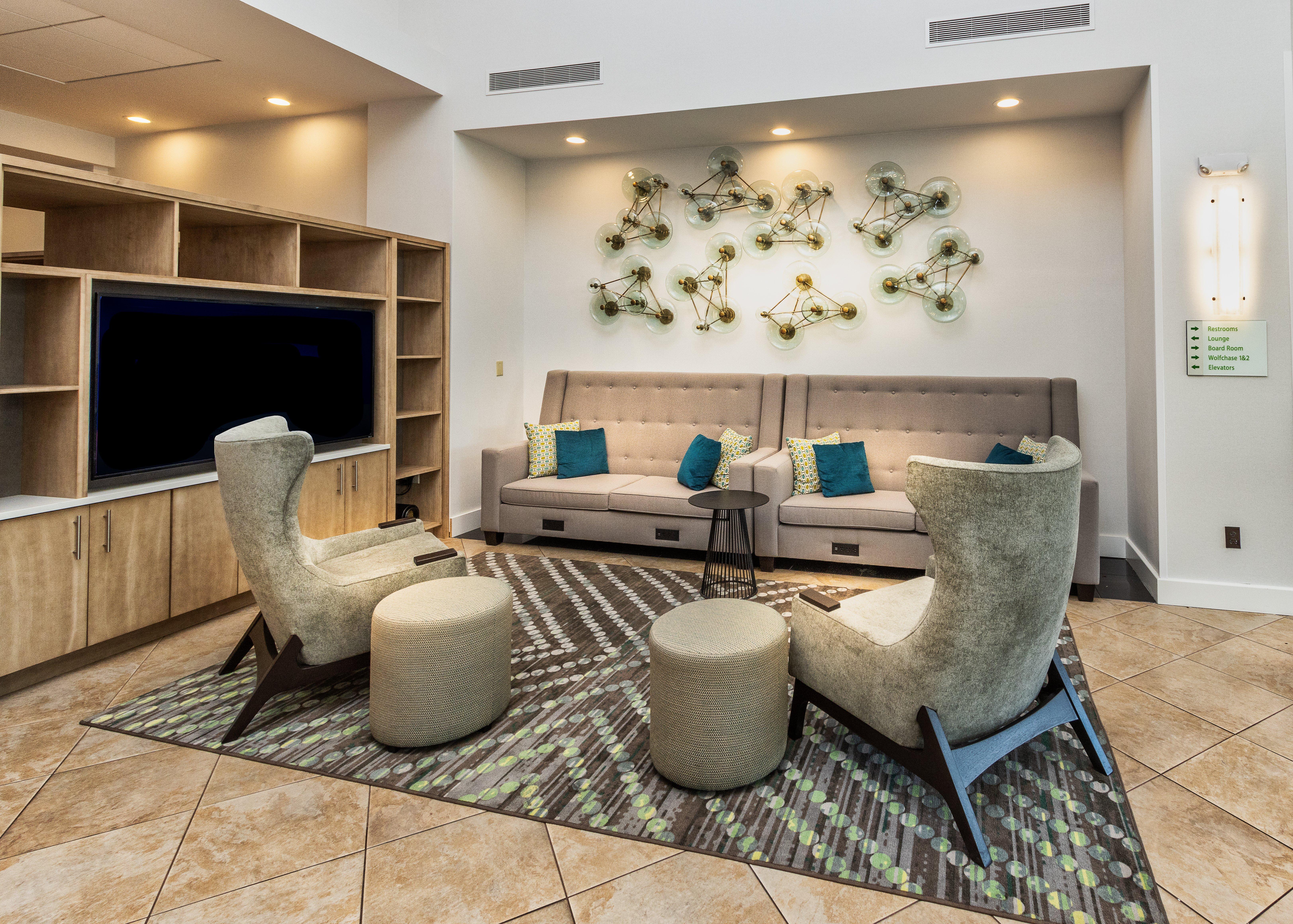 Holiday Inn Hotel & Suites Memphis-Wolfchase Galleria By Ihg Eksteriør billede