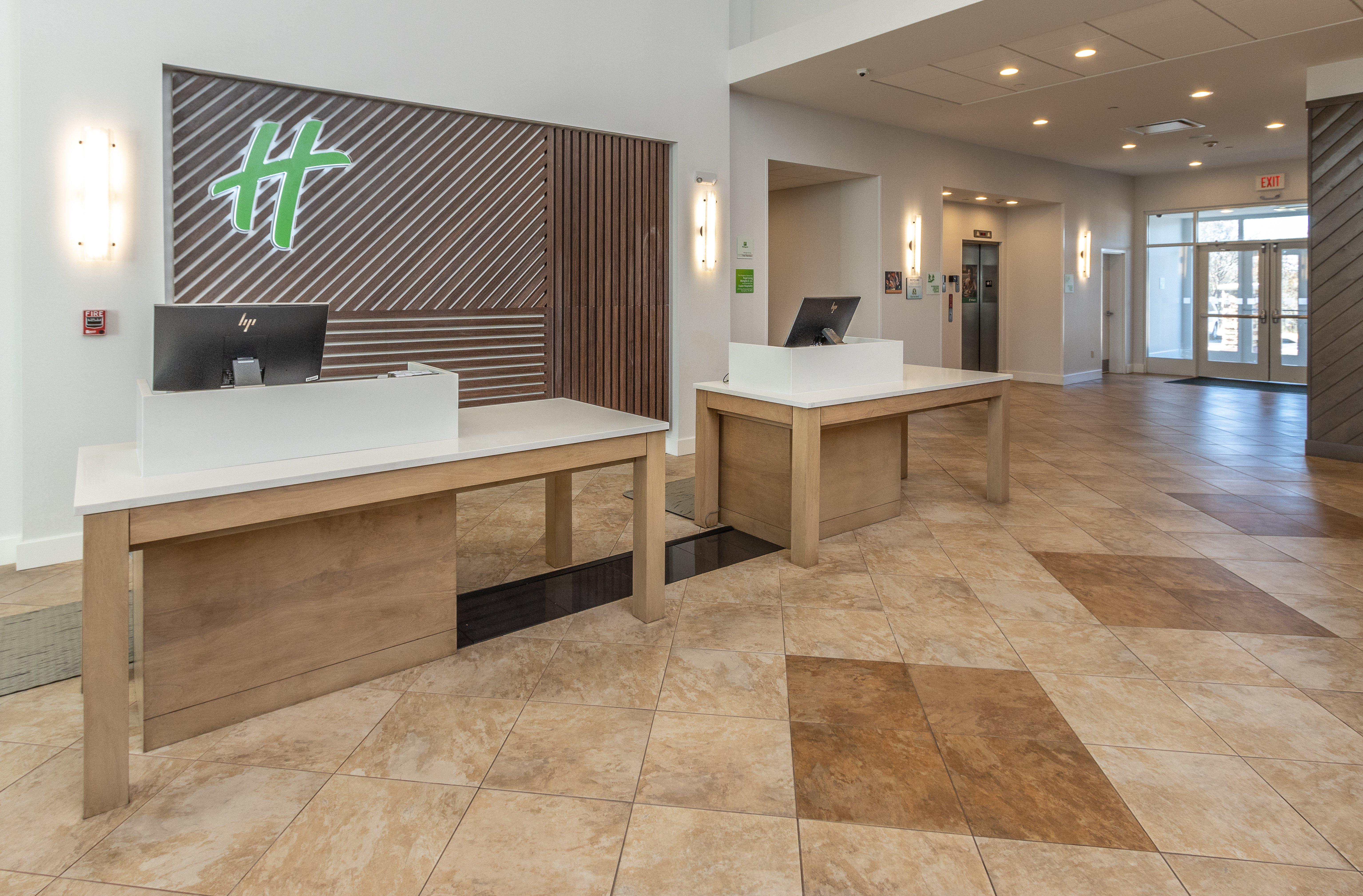 Holiday Inn Hotel & Suites Memphis-Wolfchase Galleria By Ihg Eksteriør billede