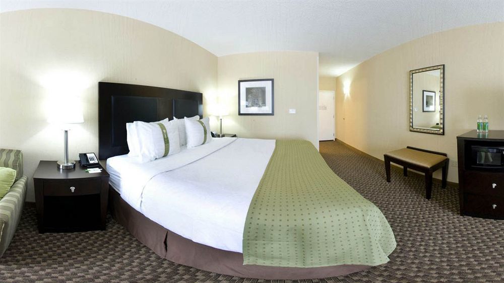 Holiday Inn Hotel & Suites Memphis-Wolfchase Galleria By Ihg Eksteriør billede