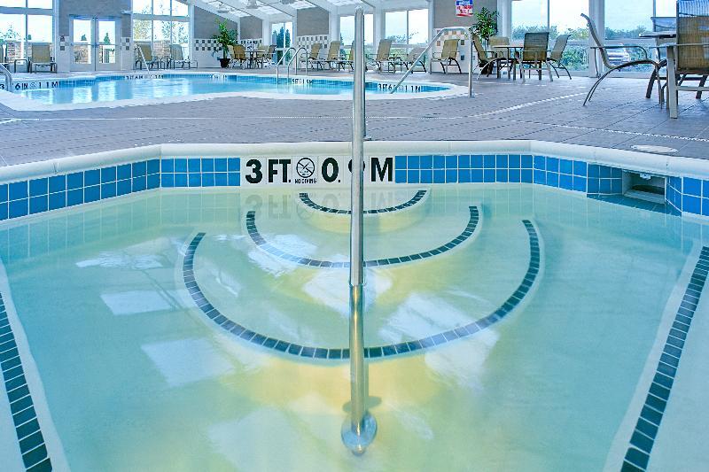 Holiday Inn Hotel & Suites Memphis-Wolfchase Galleria By Ihg Eksteriør billede